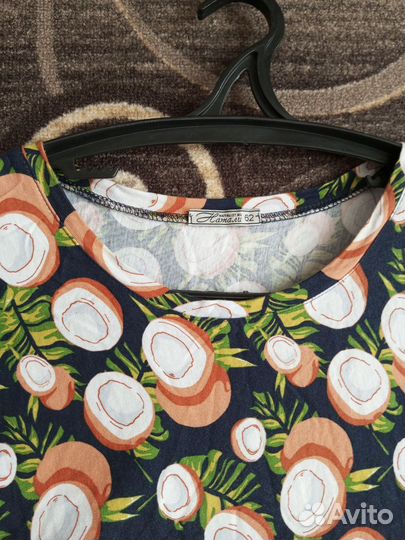 Платье летнее 60-62 размер, удлинённое сзади