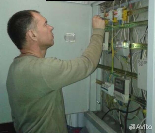 Электрик, вызвать электрика, услуги электрика