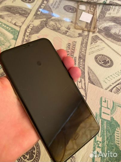 iPhone X, 64 ГБ