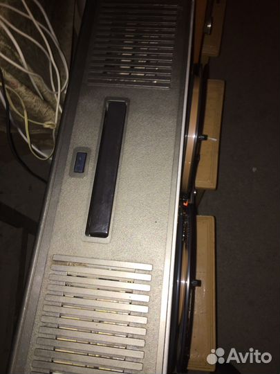 Катушечный магнитофон