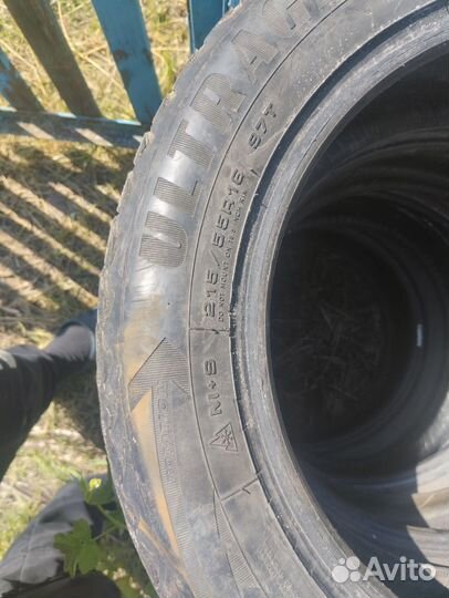 Goodyear UltraGrip 215/55 R16 27P