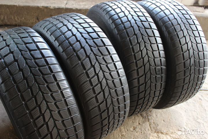 Dunlop SP Winter Sport 400 235/55 R17