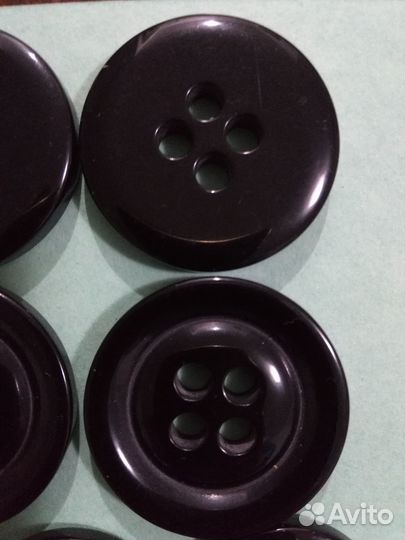 Пуговицы