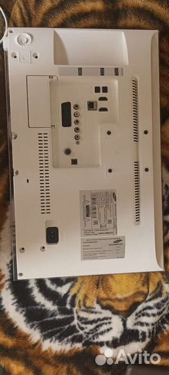 Телевизор Samsung ue22h5610ak