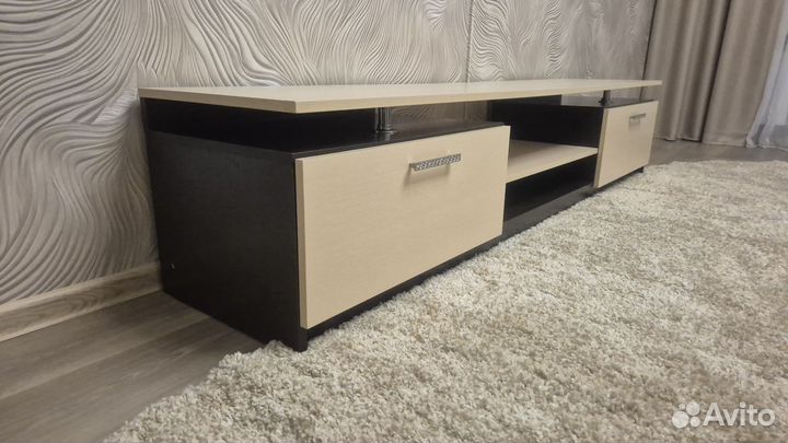 Тумба под телевизор бу