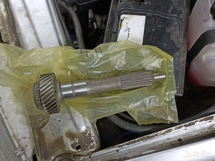 Приводной вал mercedes