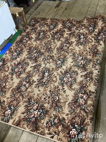 Ковры и поласы бу