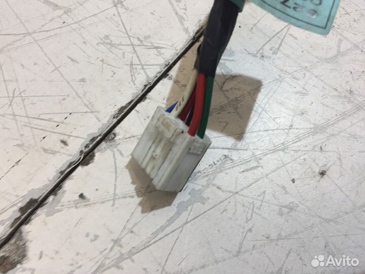 Электропроводка двери передняя правая