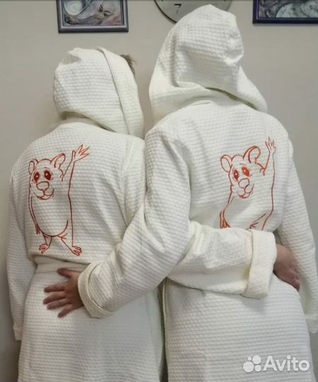 Вафельный халат с любой вышивкой