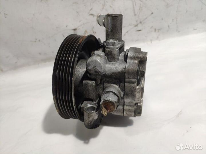 Насос гидроусилителя гур Ford Escape R3 2.3i