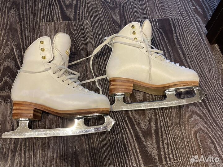 Фигурные коньки jackson elle