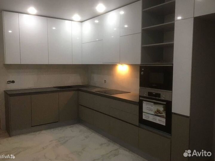 Кухонный гарнитур 