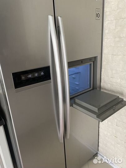 Холодильник side by side LG