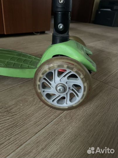 Самокат детский трехколесный