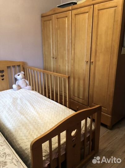 Мебель в детскую комнату