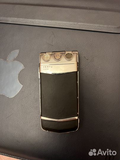 Vertu Constellation Ayxta