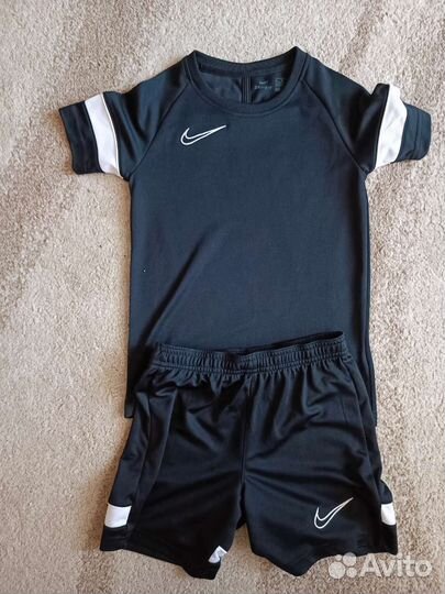 Футбольная форма Nike