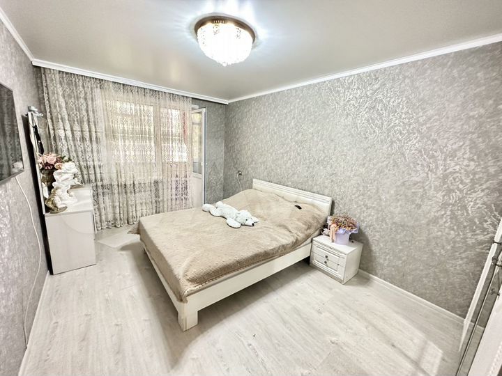 3-к. квартира, 71,6 м², 1/10 эт.