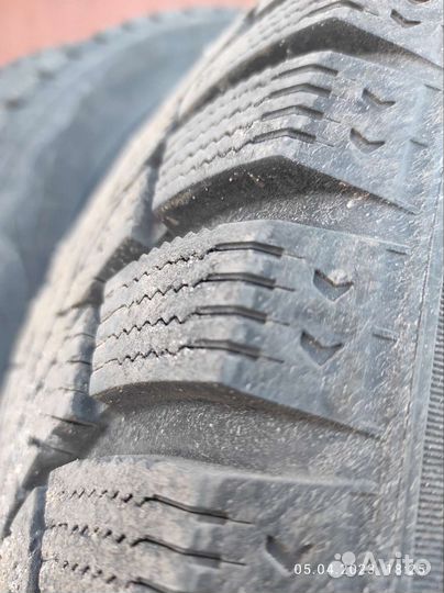 Pirelli Formula Ice 215/55 R17