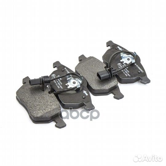 Колодки audi/VW A6,A4/VW passat 97 LP1672 Delphi