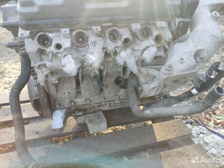 Двигатель столбик, мотор 1.4 KFW Ситроен Берлинго