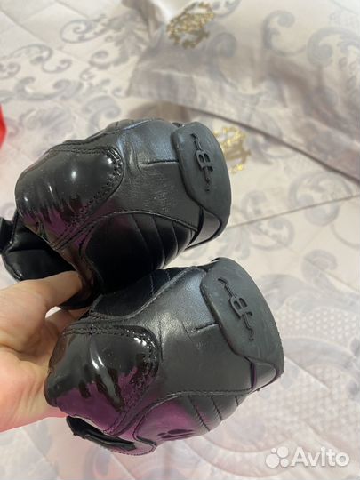 Кроссовки мужские 44