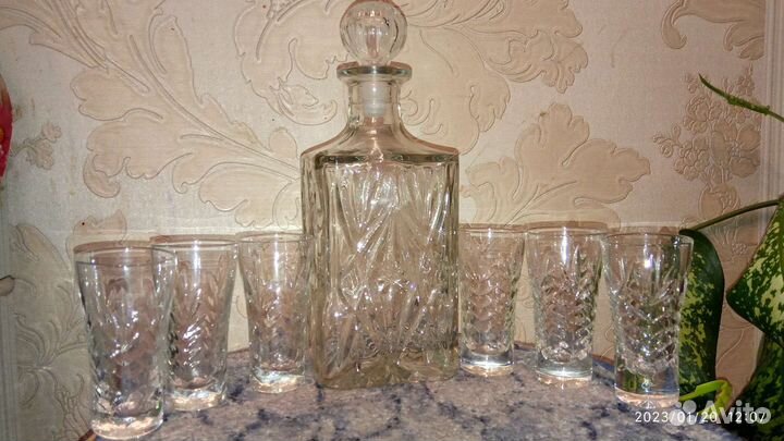 Штоф и рюмки
