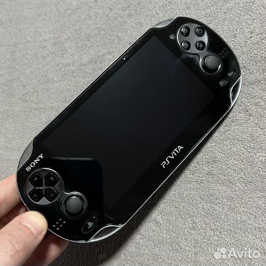 PlayStation Vita 8Gb (Henkaku)