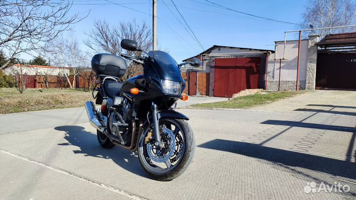 Honda CB400SF Spec III revo vtec4 2008