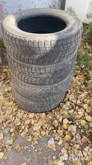 Bridgestone Blizzak WS-60 215/65 R16 98R