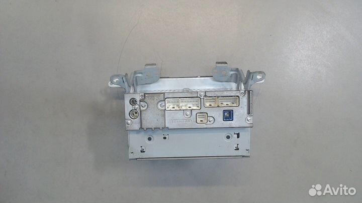 Магнитола Toyota Venza, 2011