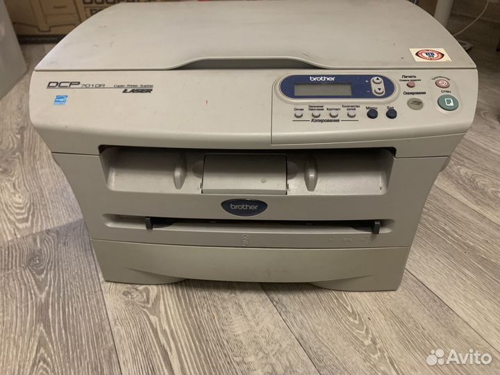 Лазерный принтер Brother DCP7010R 3в1