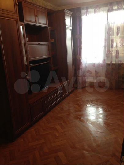 Комната 17 м² в 3-к., 9/9 эт.