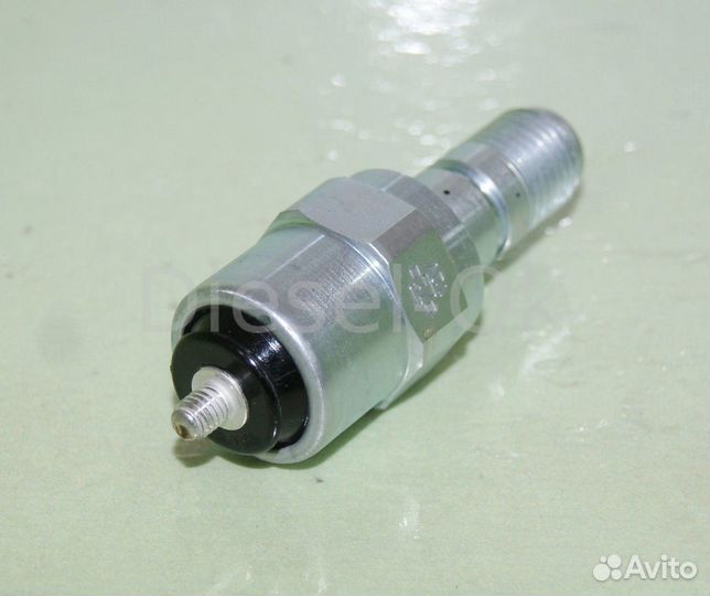 Клапан обратки отсечки топлива 9461612132 bosch