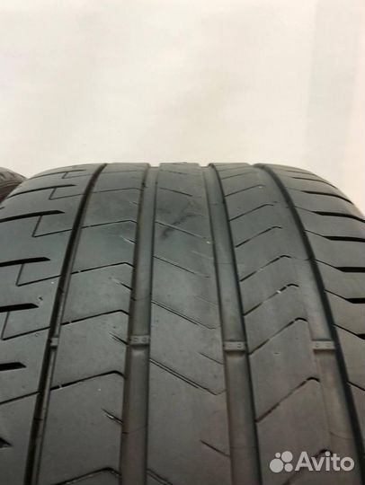 Pirelli P Zero PZ4 315/30 R22 102N