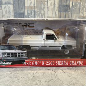 1:18 GMC K 2500 Sierra Grande Greenlight