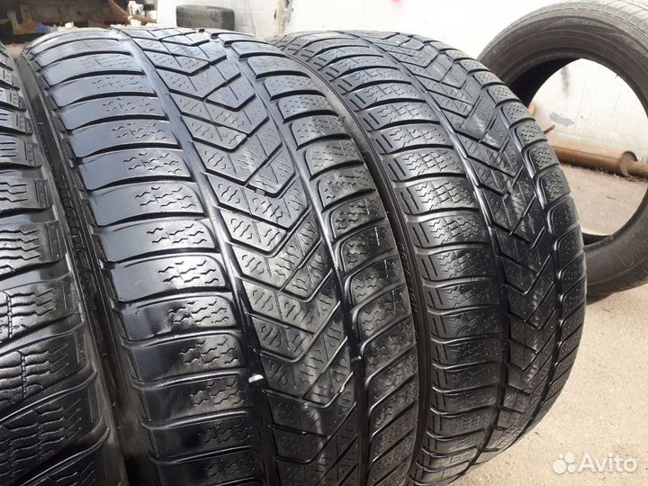 Pirelli Winter Sottozero 3 225/40 R19 и 255/35 R19