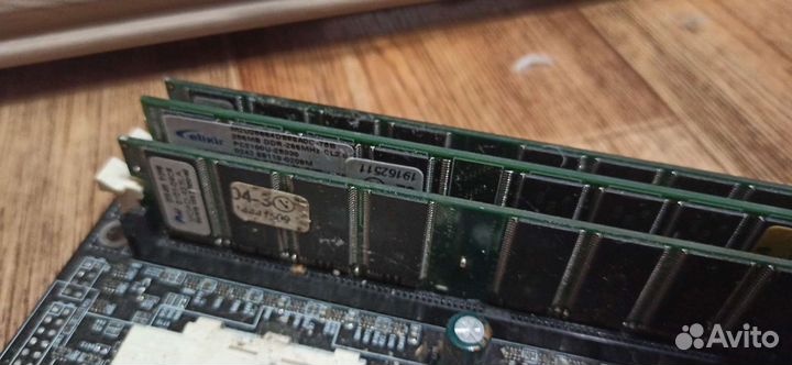 Материнская плата в сборе