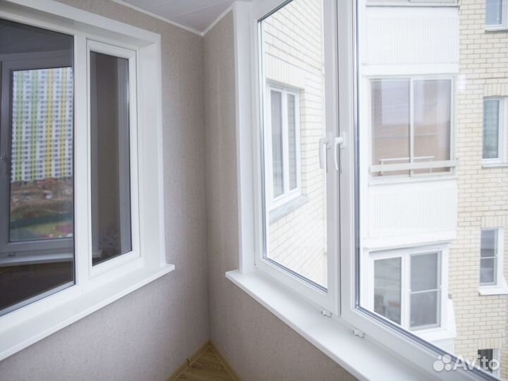 Пластиковые окна на балкон p-9203