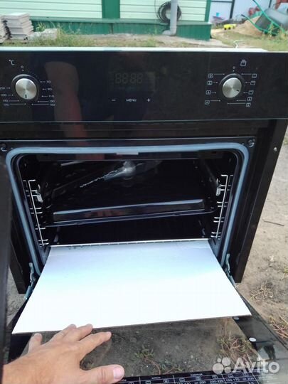 Духовой шкаф