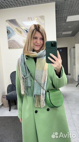 Шерстяное женское зеленое пальто lime