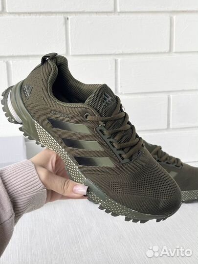 Новые мужские кроссовки Adidas