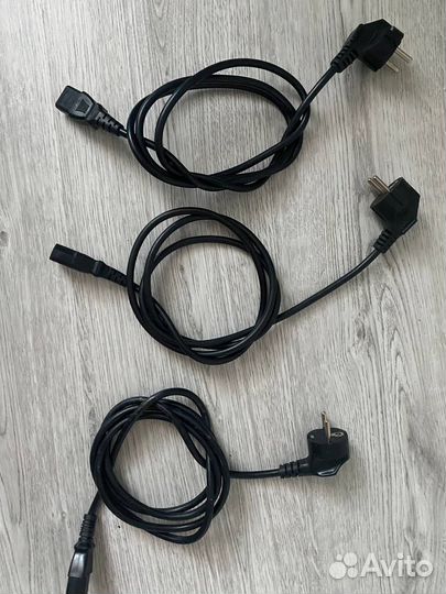 Сетевой кабель питания