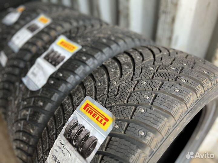 Pirelli Scorpion Ice Zero 2 225/50 R18