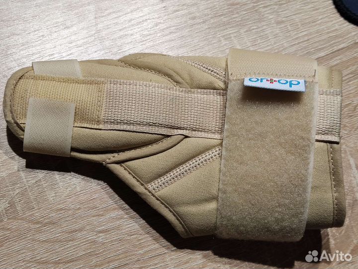 Бандаж на правую руку