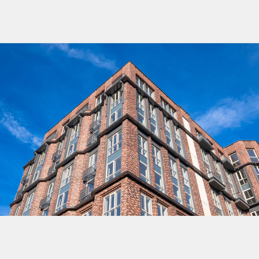 2-к. квартира, 79,6 м², 9/9 эт.