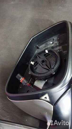 Зеркало заднего вида боковое правое BMW5 F10