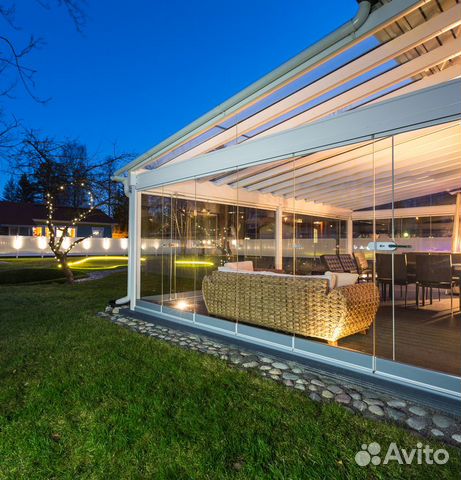 Безрамное остекление террасы