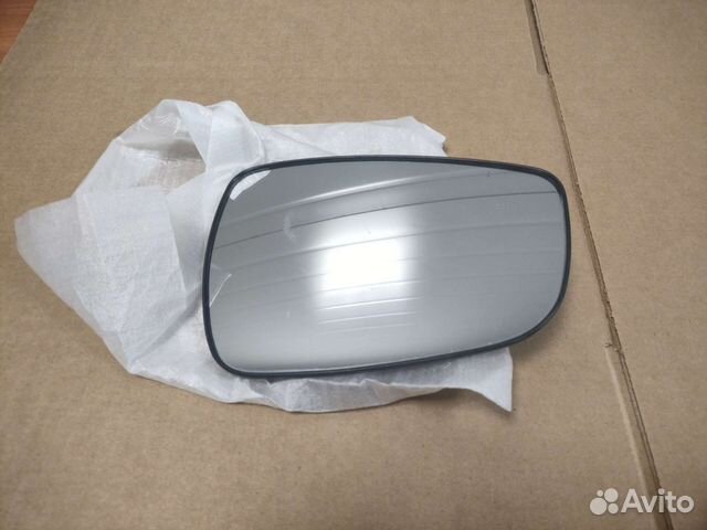 Зеркальный элемент передний правый Hyundai Solaris