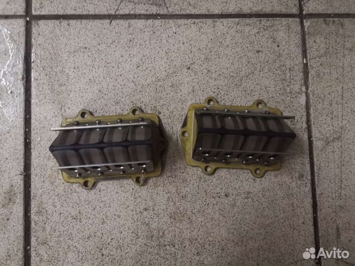 Лепестковый клапан Arctic Cat xf800